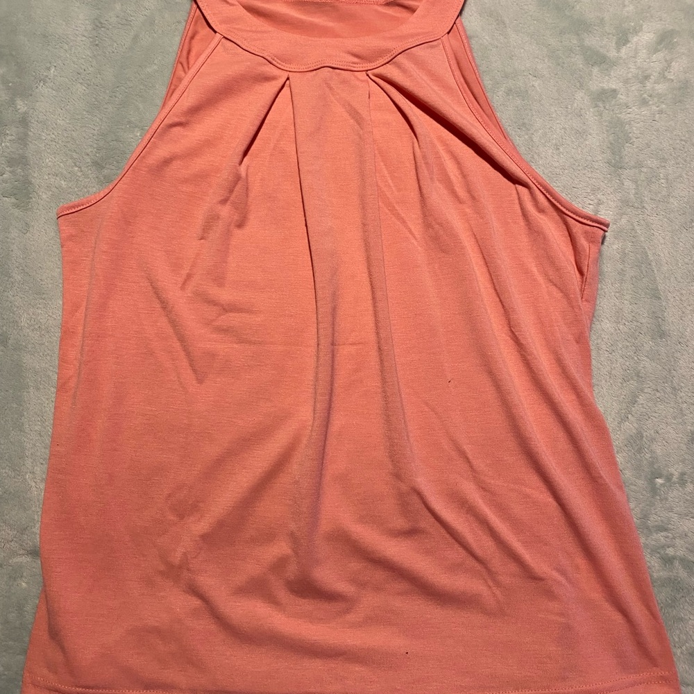 Pink and Gray Pleated Tank Tops with Blouses Style - Picture 4 of 10